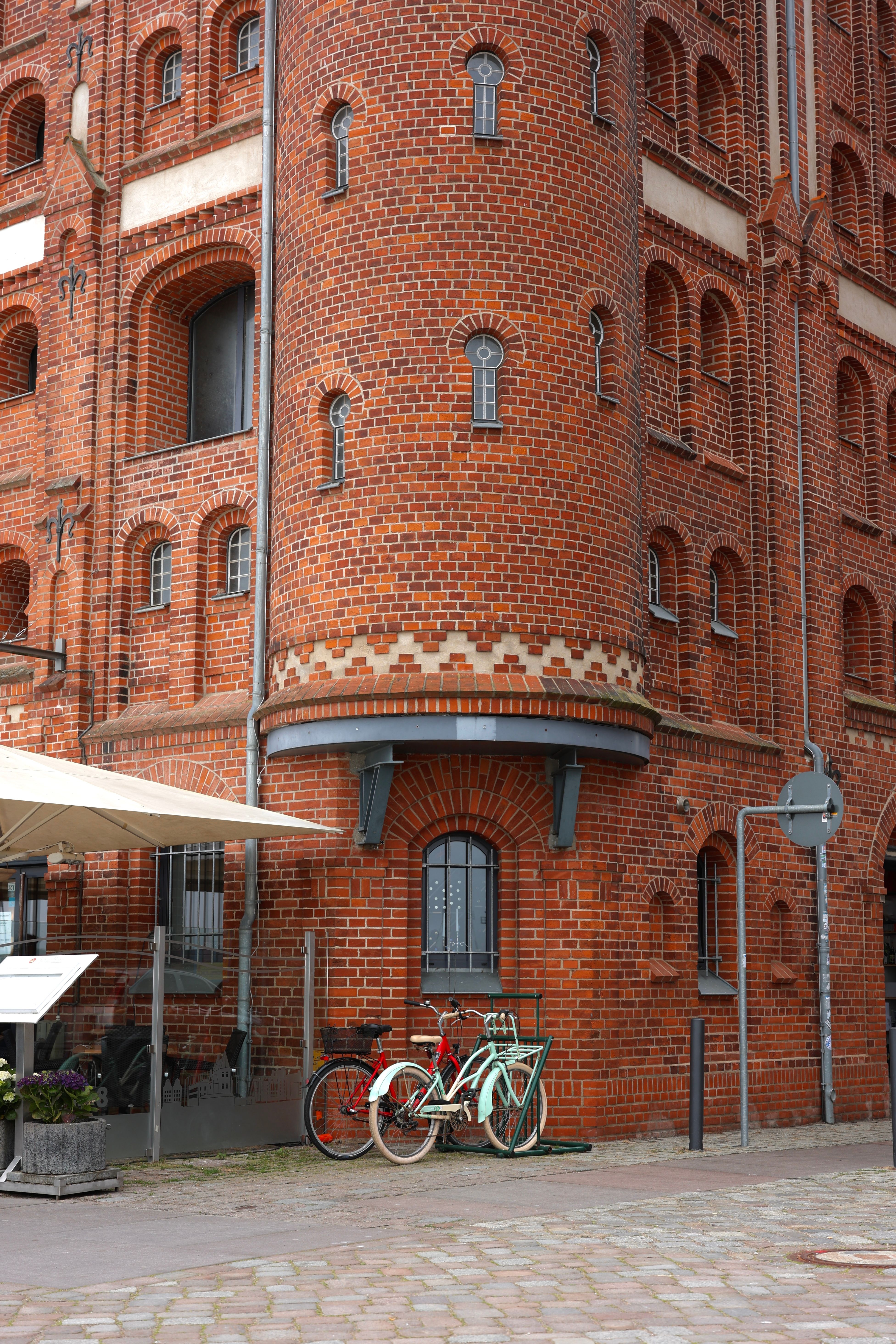 Cobblestone Building Photos, Download The BEST Free Cobblestone ...