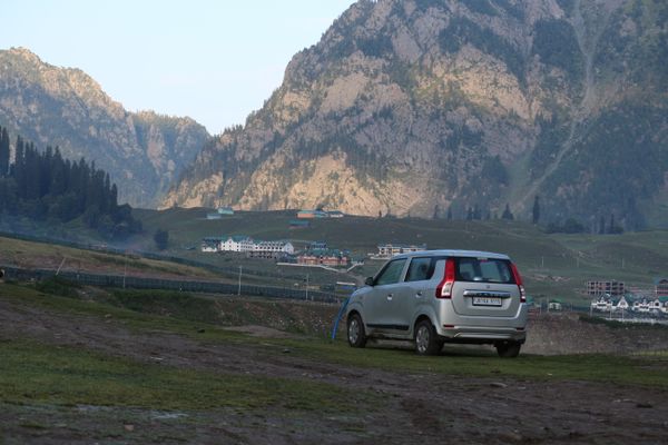 Transfer to Gulmarg