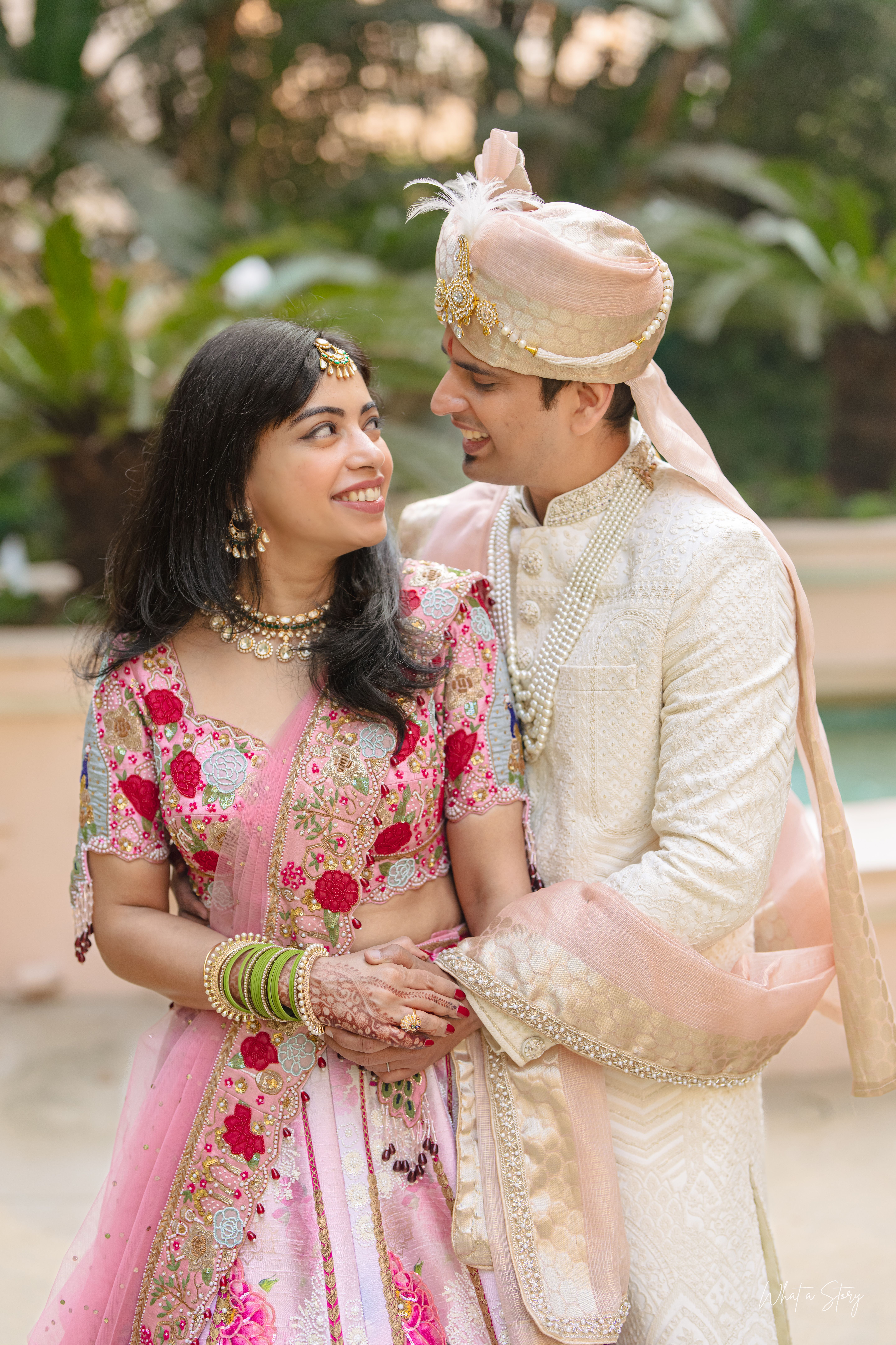Joyful Indian Wedding Couple in Traditional Attire · Free Stock Photo