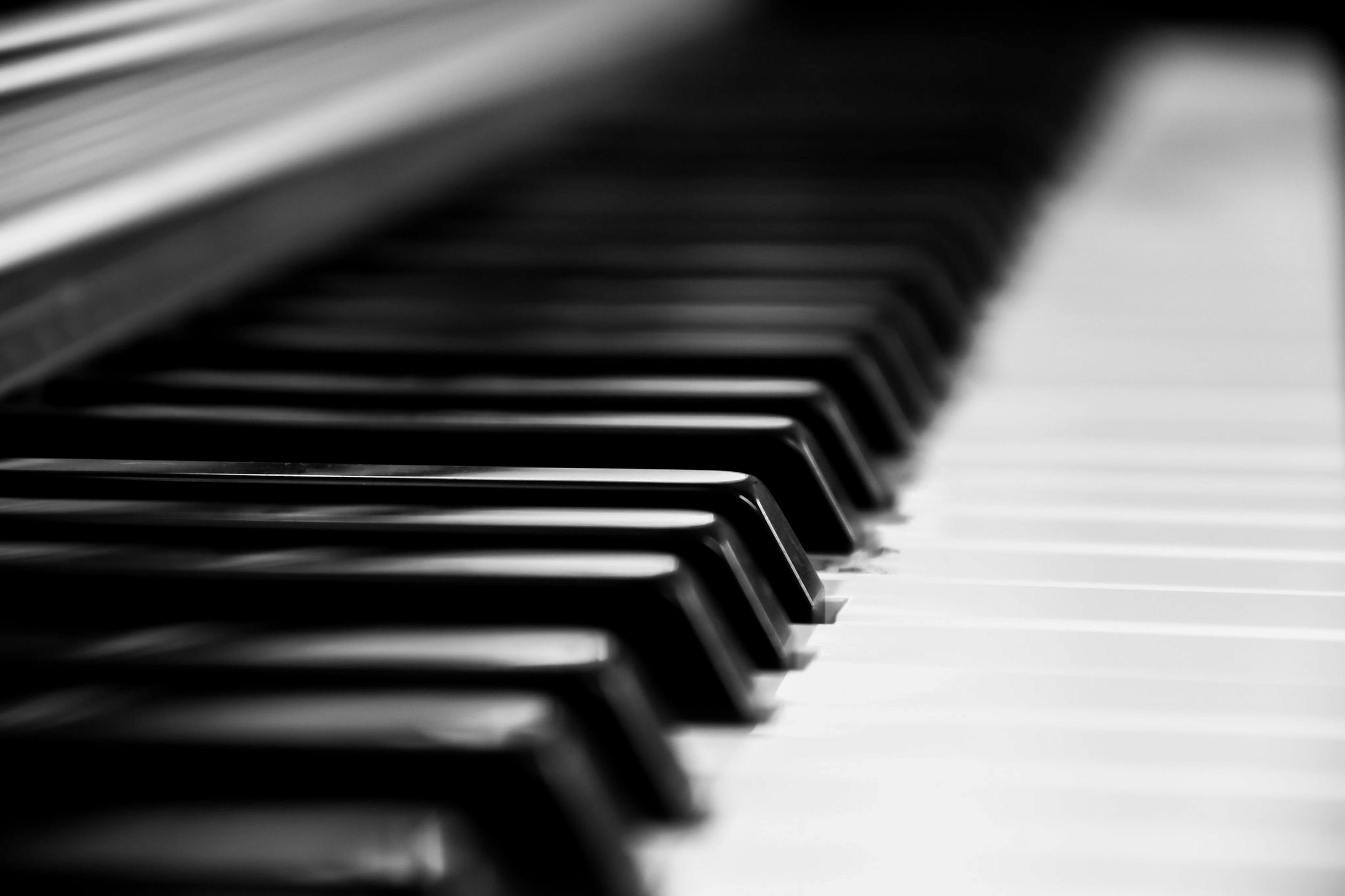 NEW MUSIC DISCOVERY - 15.05.26 — Photo by Tugay Kocatürk on Pexels