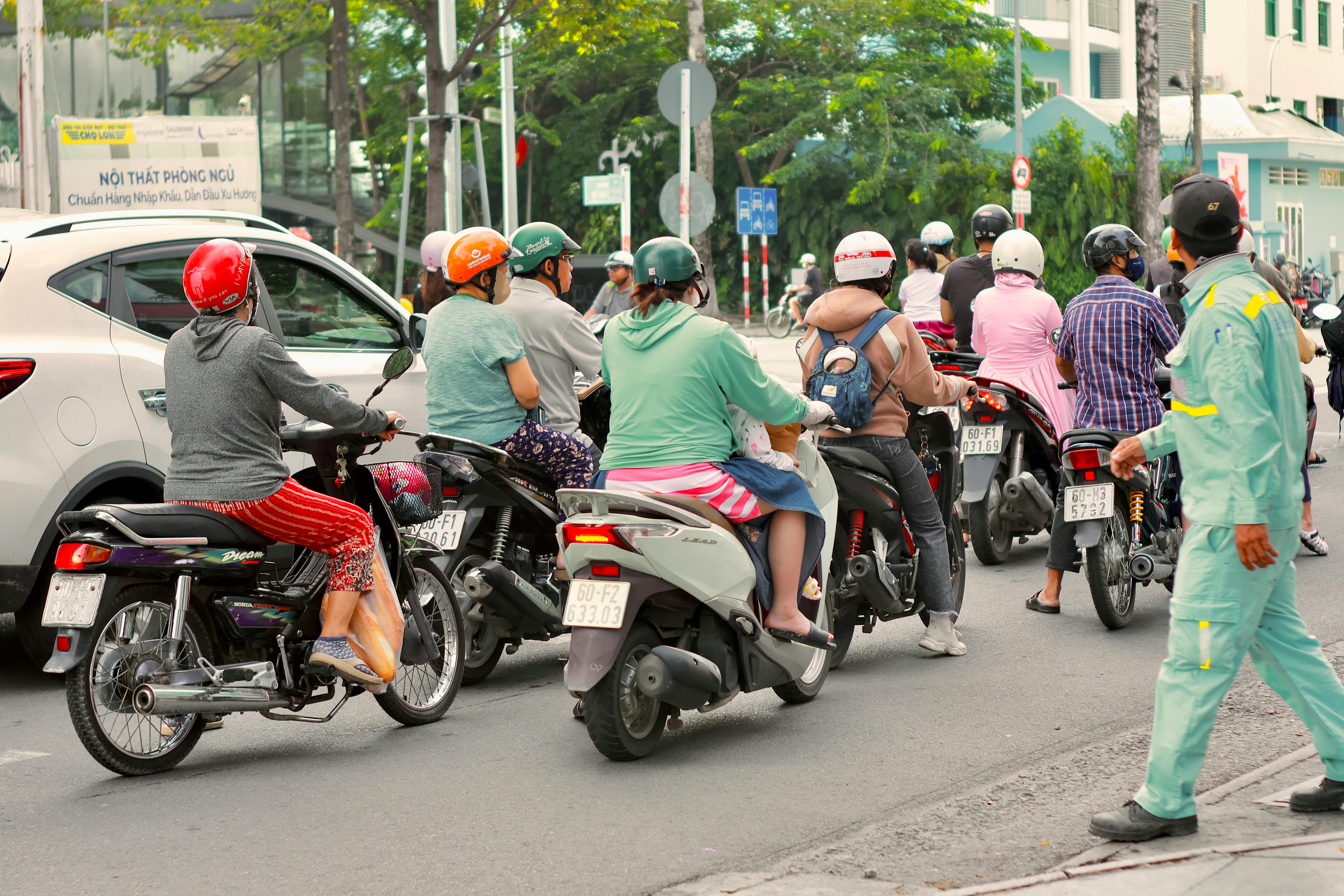 general travel safety tips — Photo by 🇻🇳🇻🇳Nguyễn Tiến Thịnh 🇻🇳🇻🇳 on Pexels
