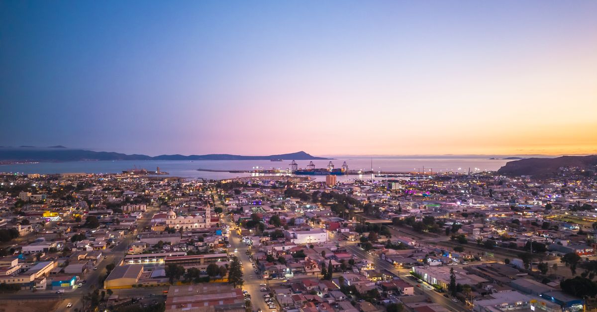 Estrategias de Mexicali para impulsar la manufactura avanzada y la competitividad en exportaciones Estrategias de Mexicali para impulsar la manufactura avanzada y la competitividad en exportaciones