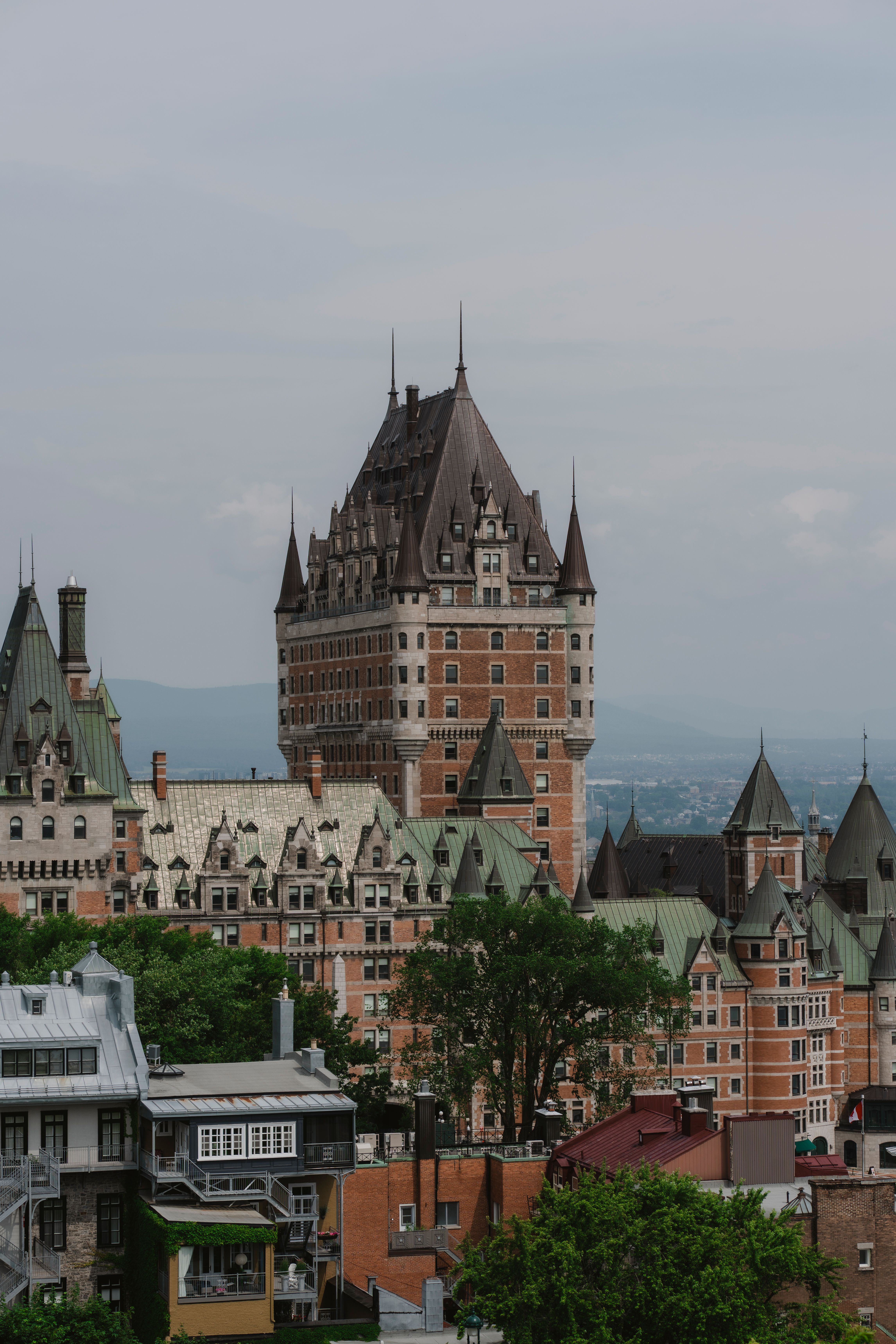Iconic Château Frontenac in Québec City Skyline · Free Stock Photo