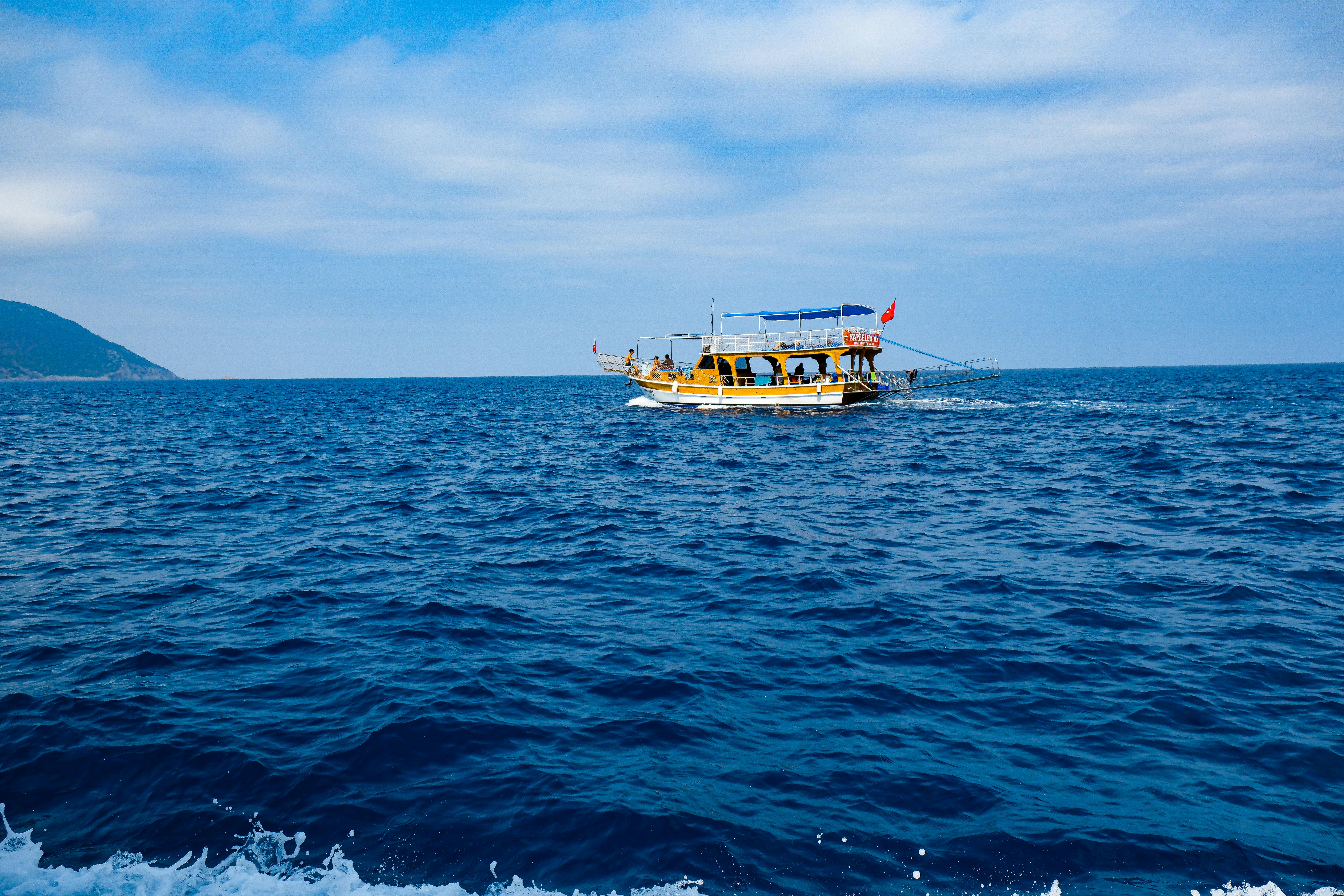 Rhode Island Campus Shooting: Manhunt Intensifies as Death Toll Rises