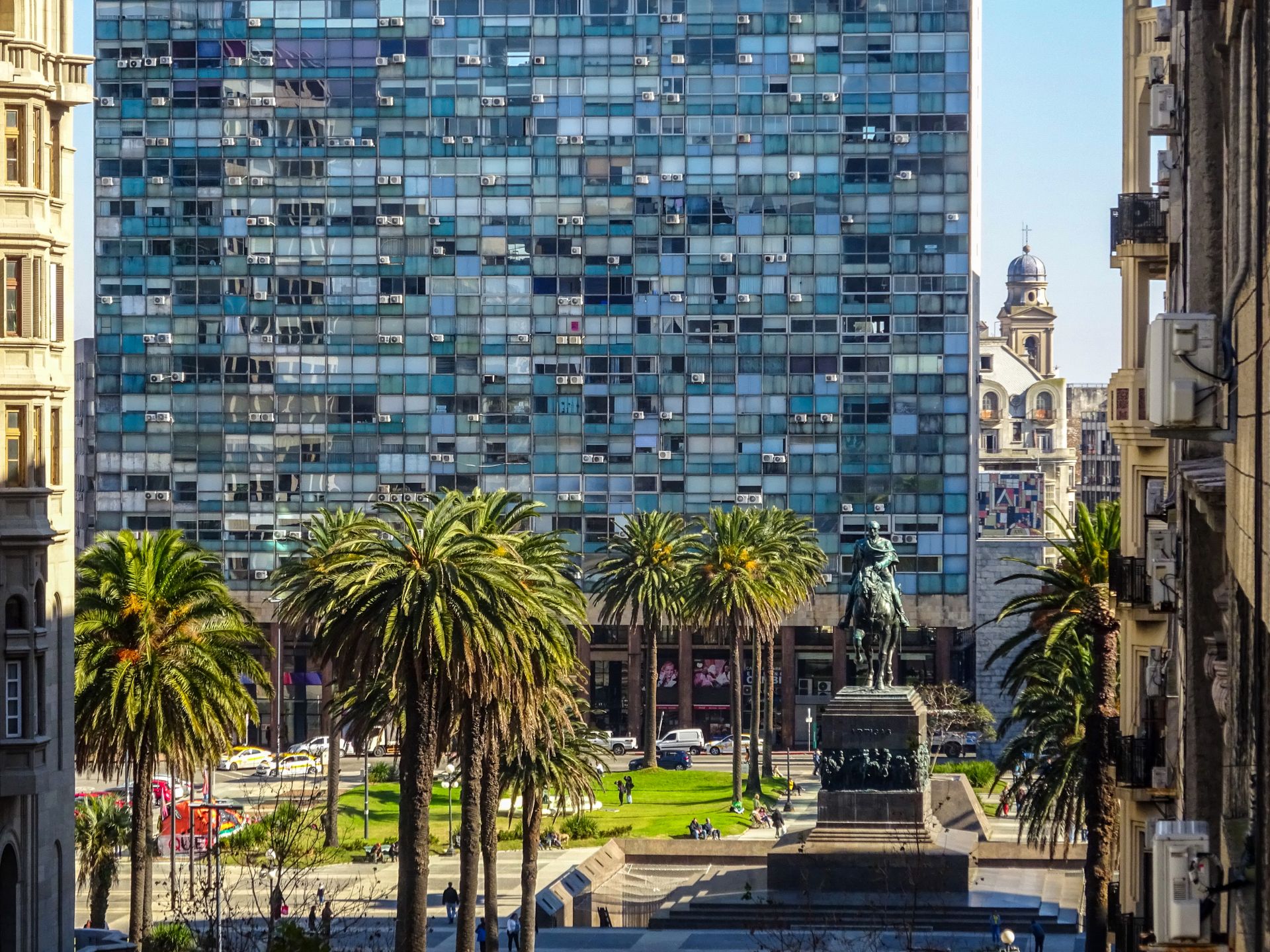 Plaza Independencia, Montevideo