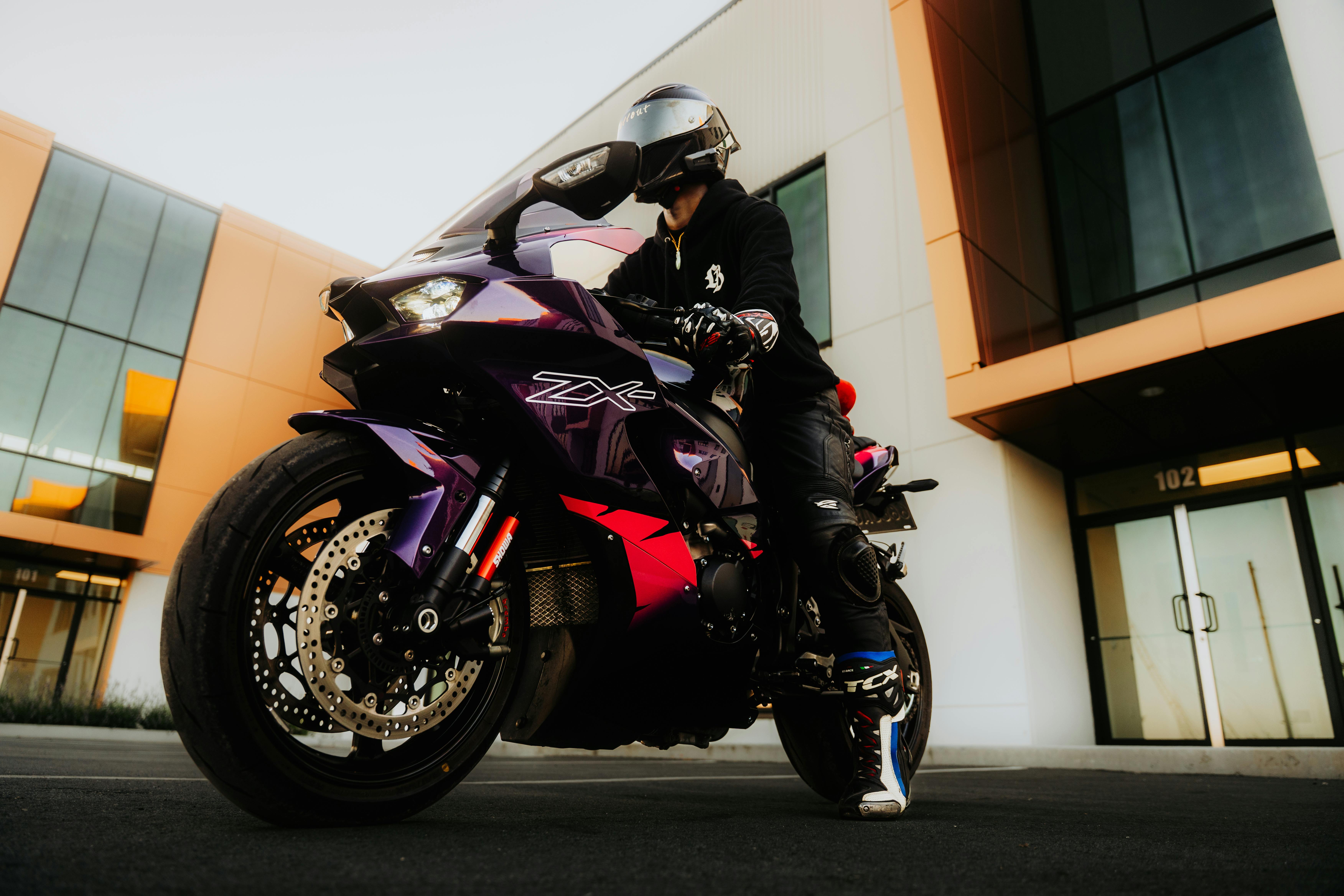 motorcycles & powersports s.r.o motorcycle & powersports review — Photo by Luke Miller on Pexels
