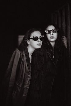 თუმცა
