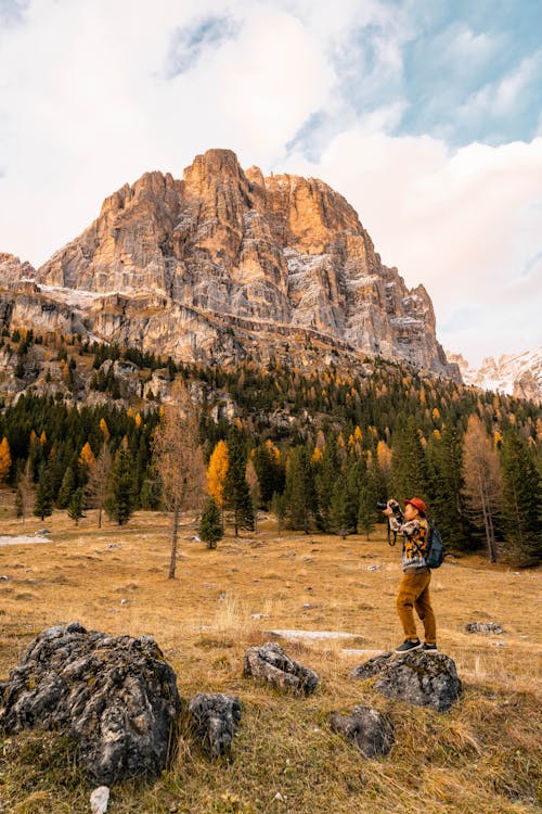 Man Fotograferen Van Een Landschap