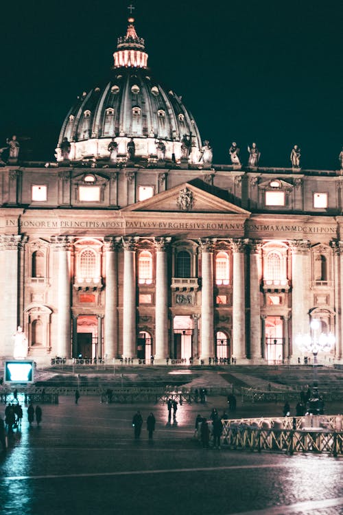 Free St Peter's Basilica Stock Photo