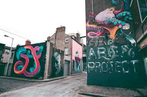 Free Buildings With Graffiti Paint Stock Photo