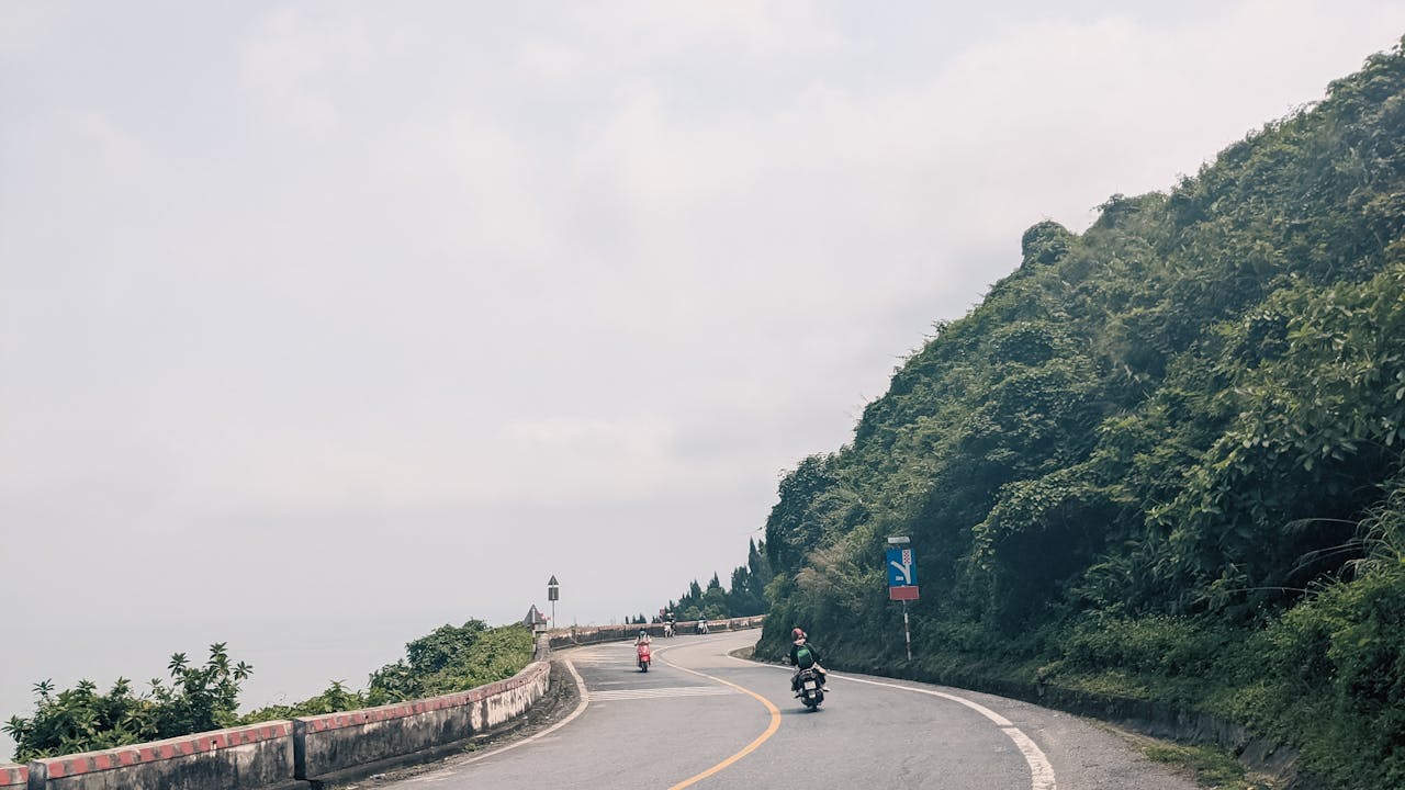 Tìm hiểu chi tiết về System Prompts của Claude