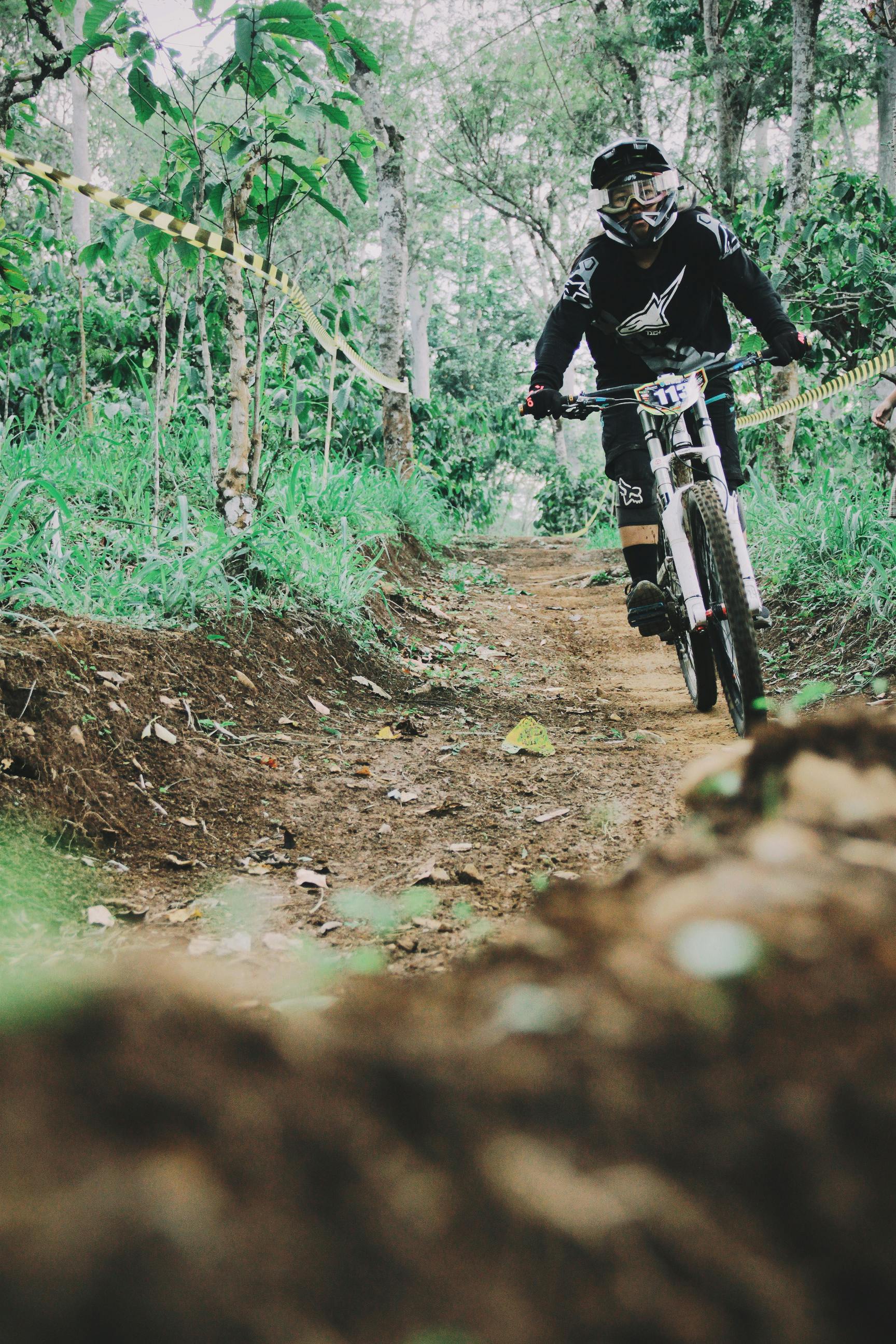 Mountain bike clearance pictures