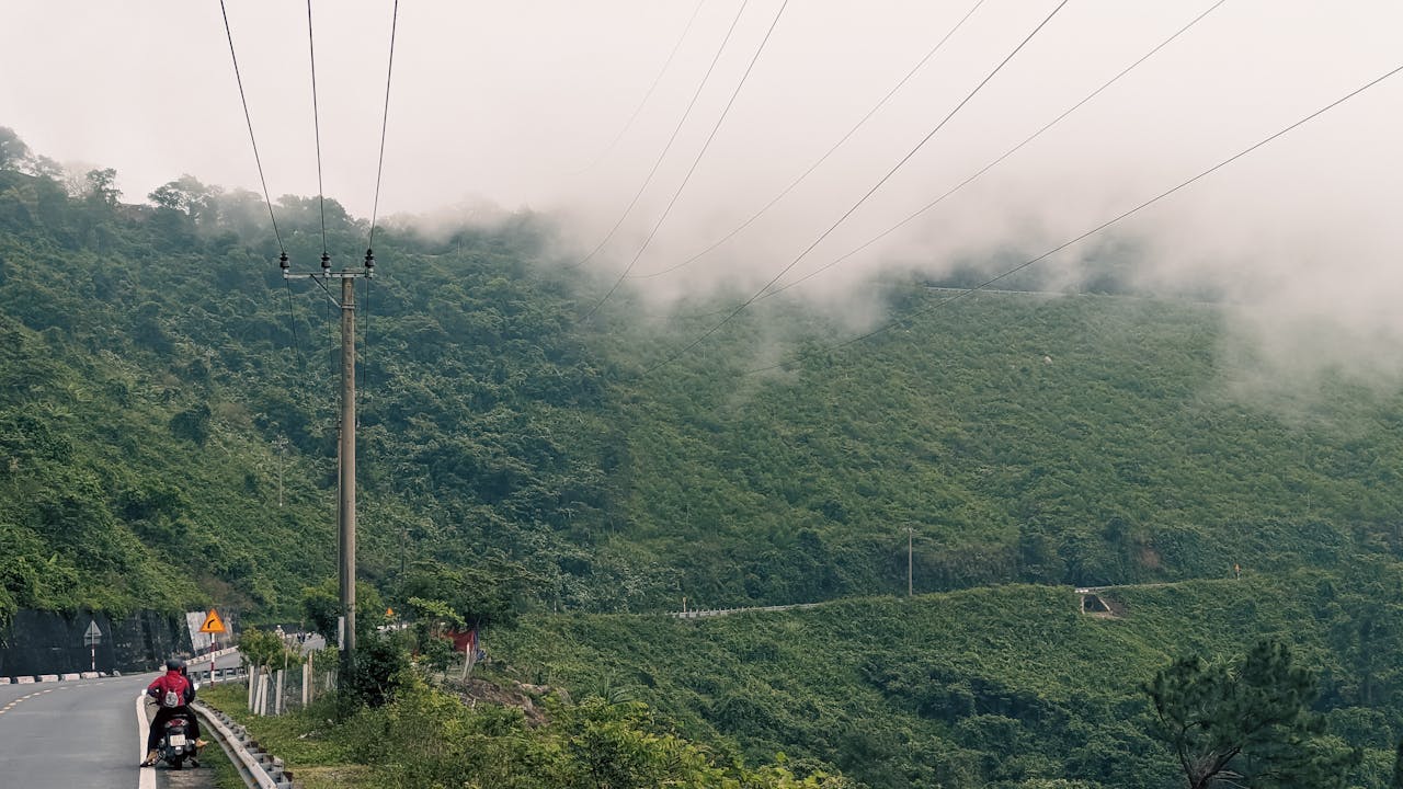 Thể hiện đức hạnh khác với đức hạnh thật