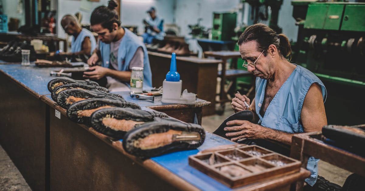 經營28年老牌塑膠鞋業勝悅 KY因市場低迷宣布關廠