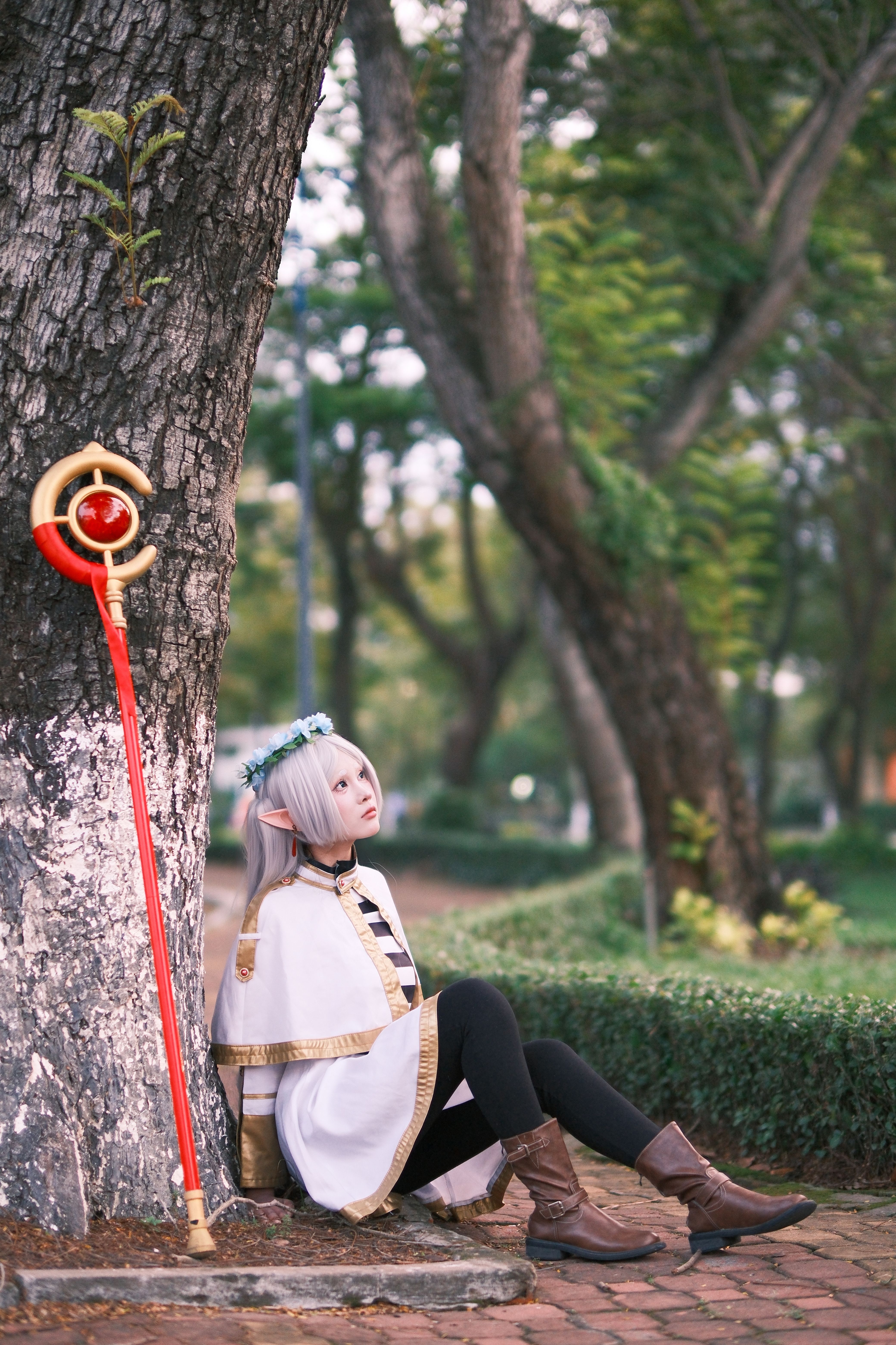 Fantasy Cosplay in Serene Park Setting · Free Stock Photo
