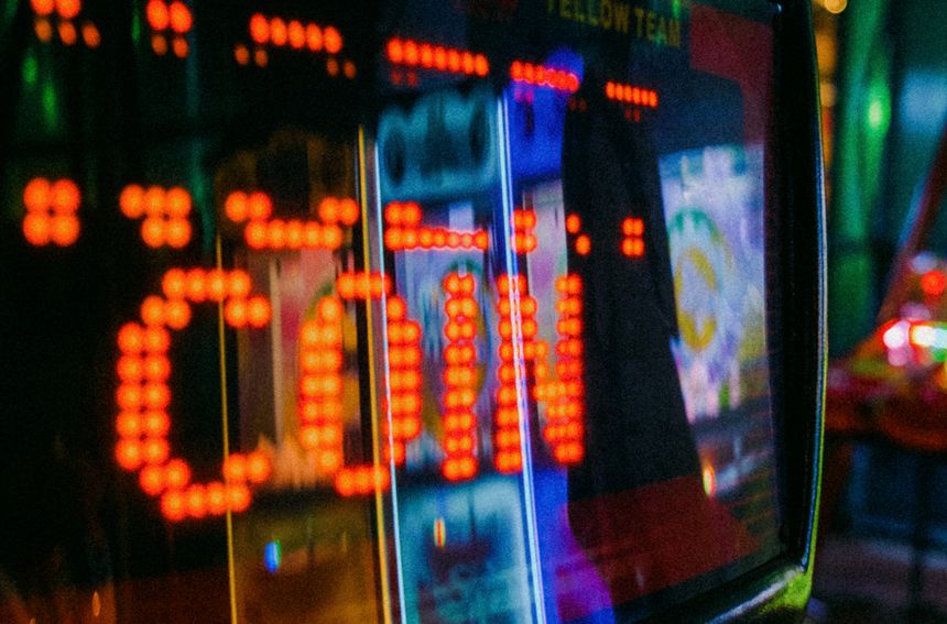Online Casino: Spielautomaten und Live-Spiele im Überblick