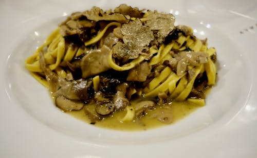 Free stock photo of creamy pasta, pasta, restaurant Stock Photo