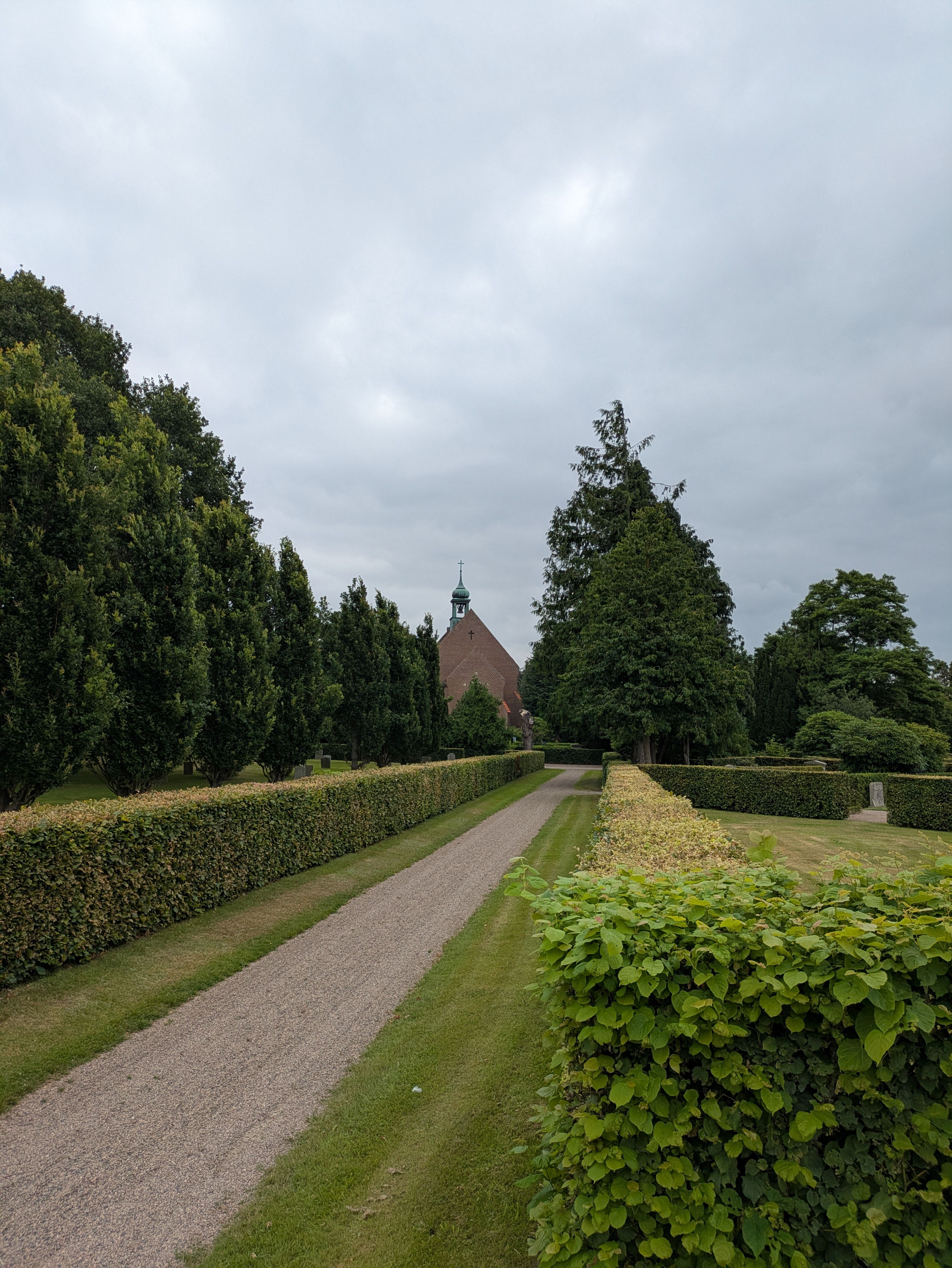 Outer Church Near Path 9:16 Photos, Download The BEST Free Outer Church ...