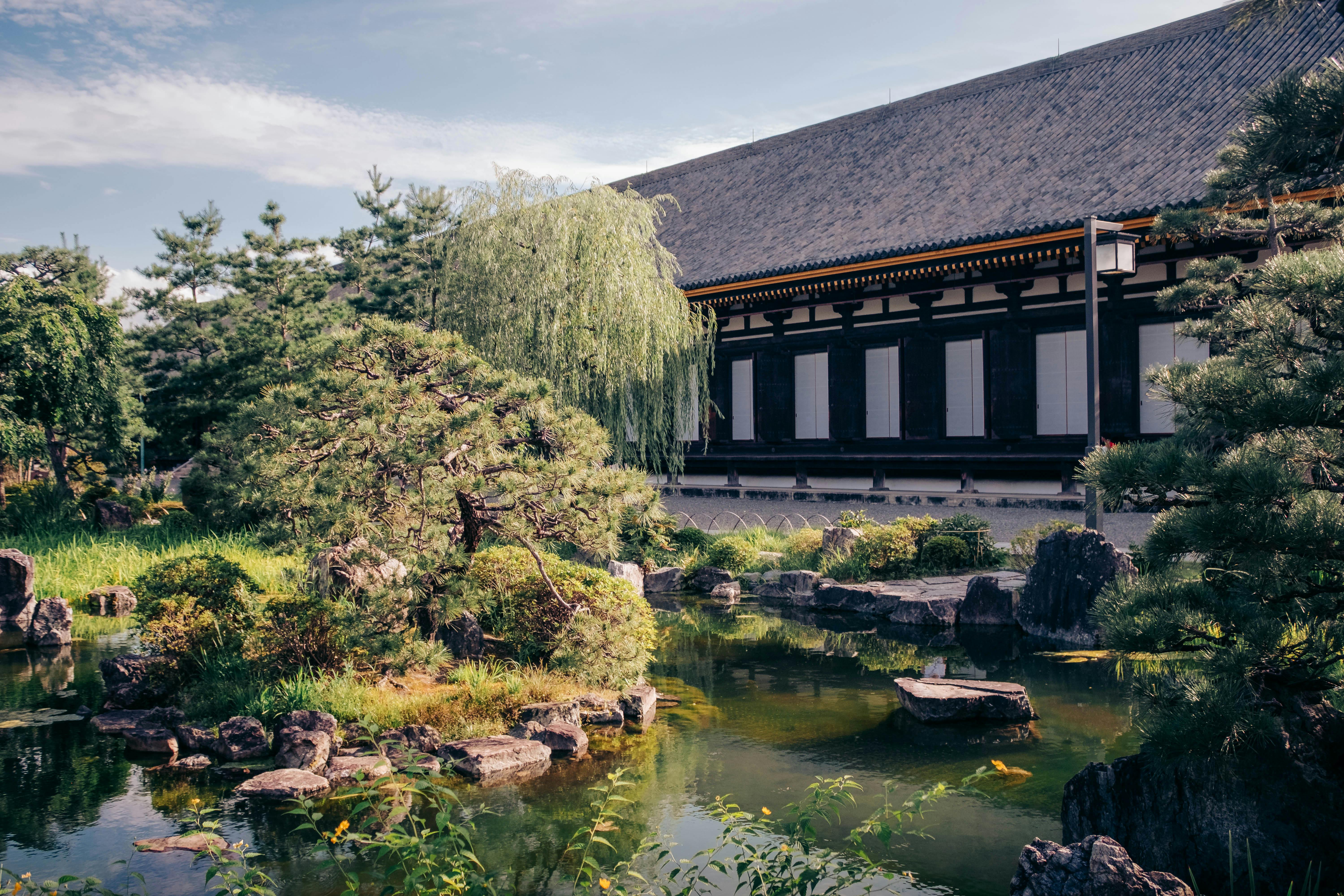 The Round: 12 Japanese Gardening Tools That Will Revolutionize Your Toolkit and Help to Transform Your Yard — Photo by Lorenz