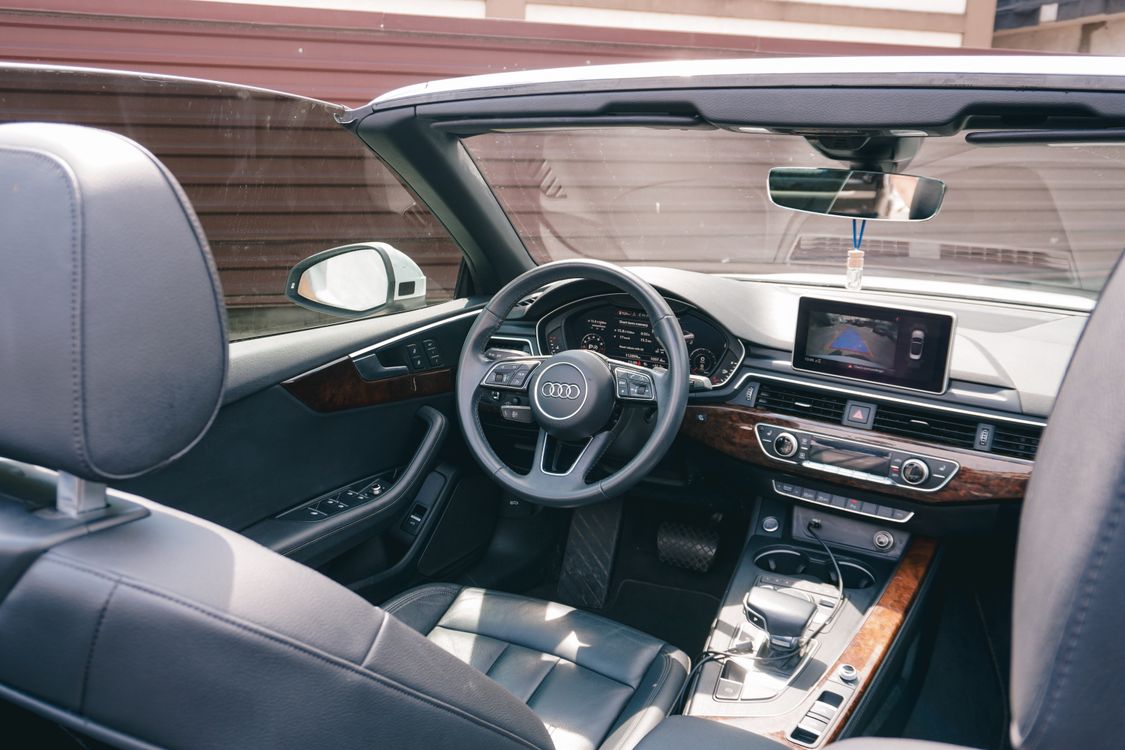 Luxurious interior of a convertible car · Free Stock Photo