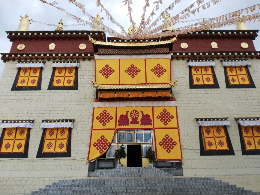 Deqin & Meili Snow Mountain — Kawagebo Pilgrimage Kora