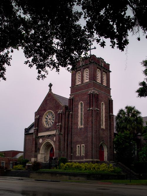 Free Captivating brick church architecture in downtown Orlando on a rainy day. Stock Photo