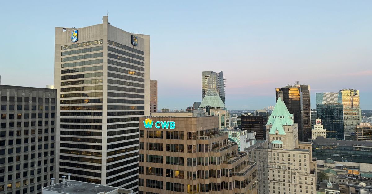 Real estate brokerage office in Toronto, the setting for the Real and RE/MAX merger news
