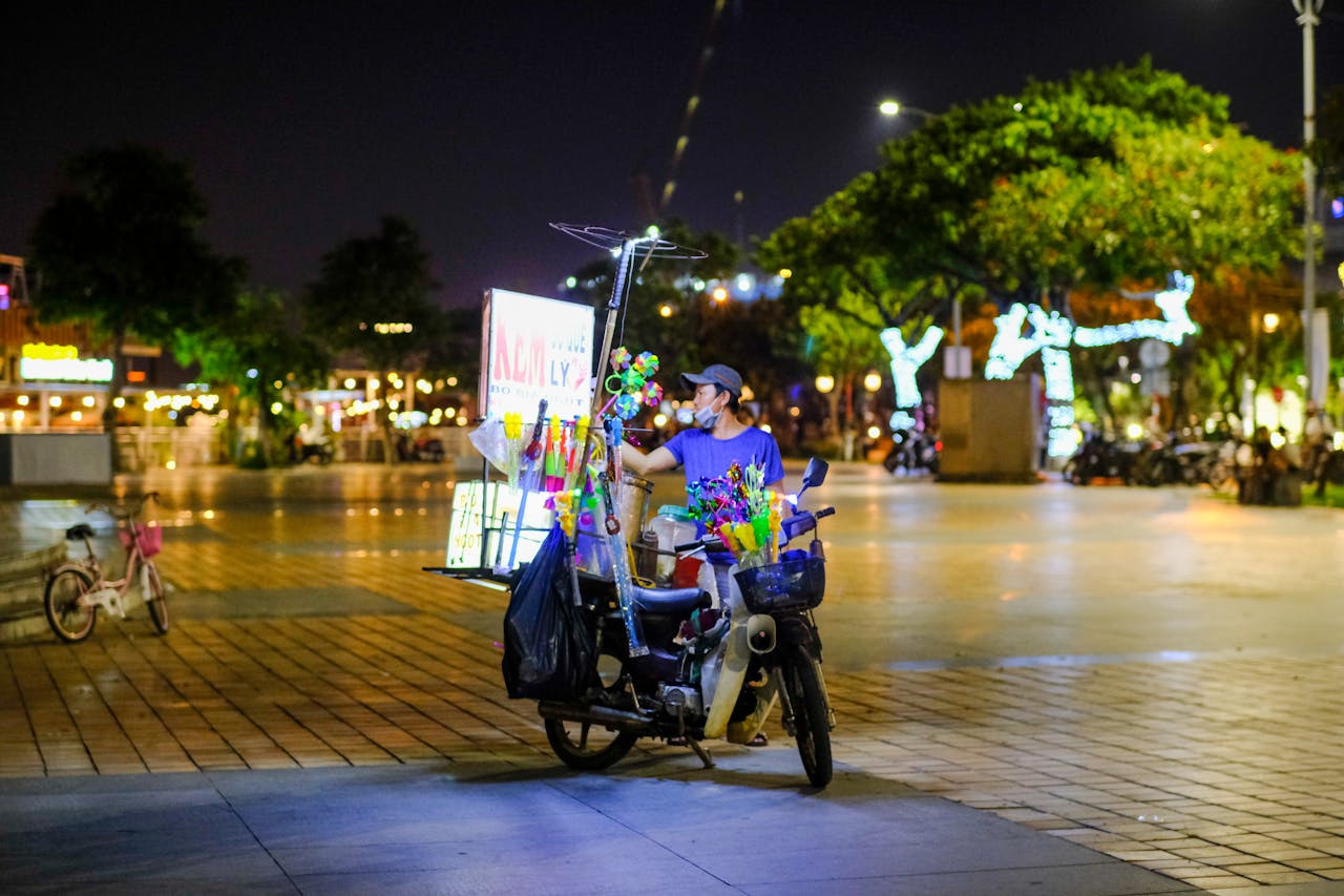 Tài liệu ôn thi tốt nghiệp THPT môn Ngữ văn 2026 – Hướng dẫn đọc hiểu thơ