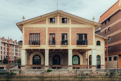 Free Traditional Basque style building in Zumaia, País Vasco, Spain showcasing regional architecture. Stock Photo