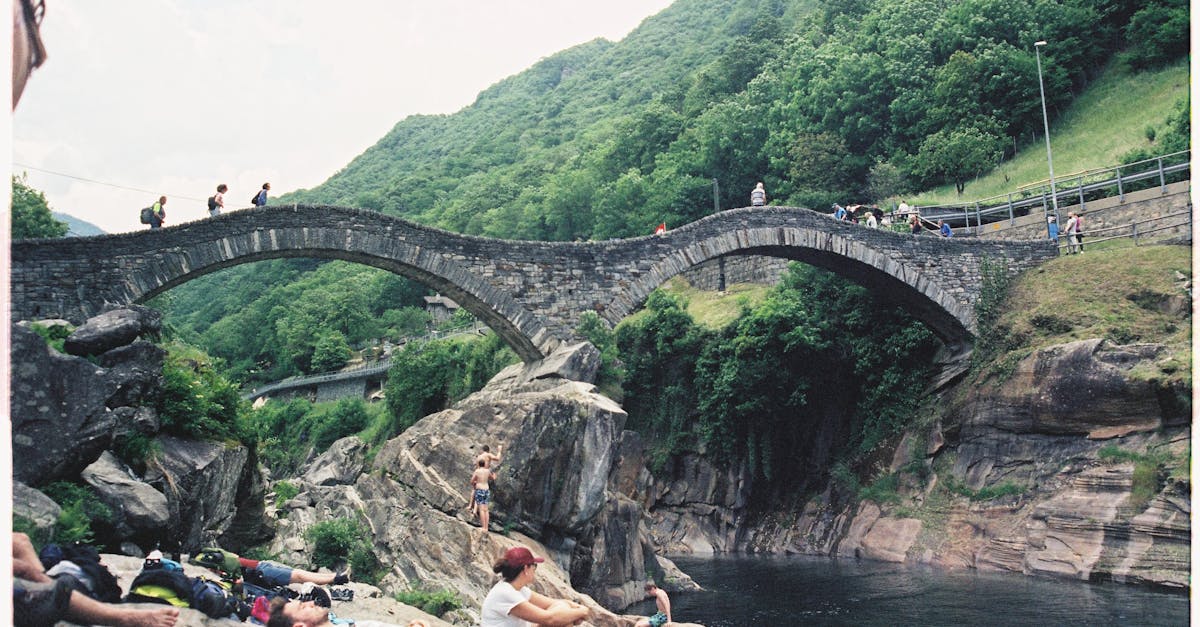 紐約國際旅客銳減 觀光收入恐大跌40億 旅遊業面臨嚴峻挑戰