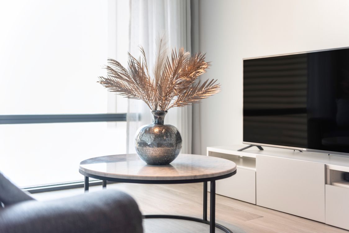 Modern Cozy Living Room with Neutral Decor · Free Stock Photo