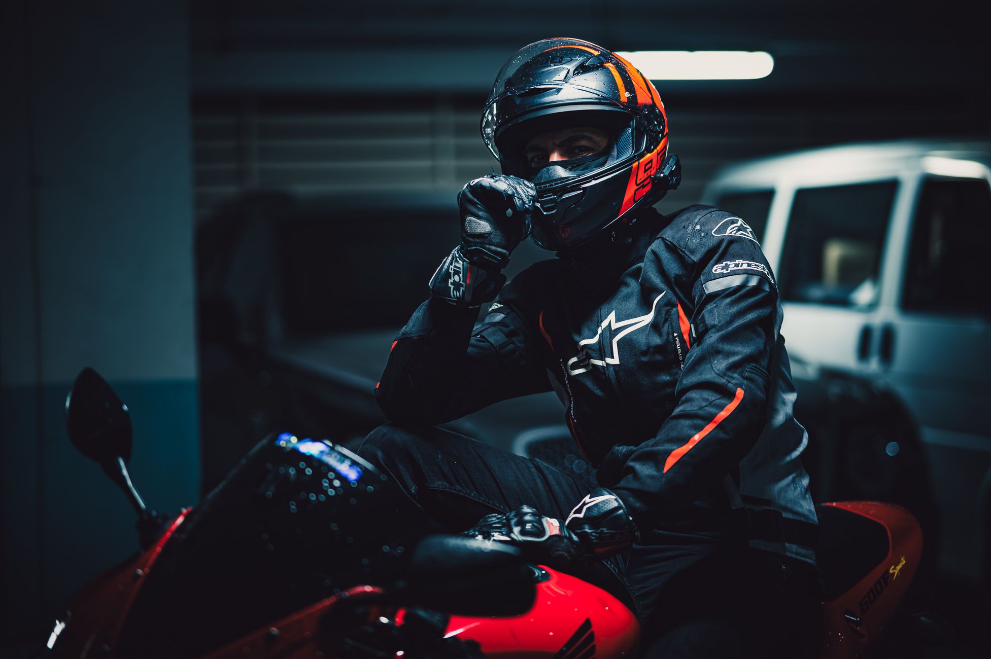 Twee mannen betrapt bij poging motorfietsdiefstal in Breda