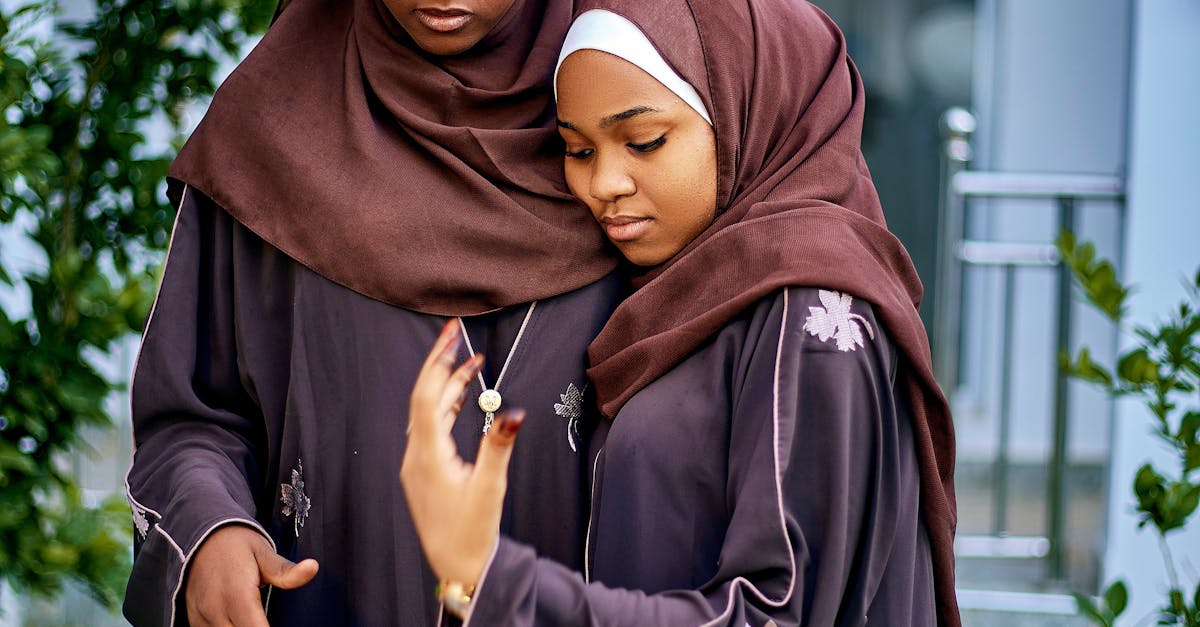 癌男胞弟病逝生活陷困頓 枋寮警民攜手送暖助喪葬費