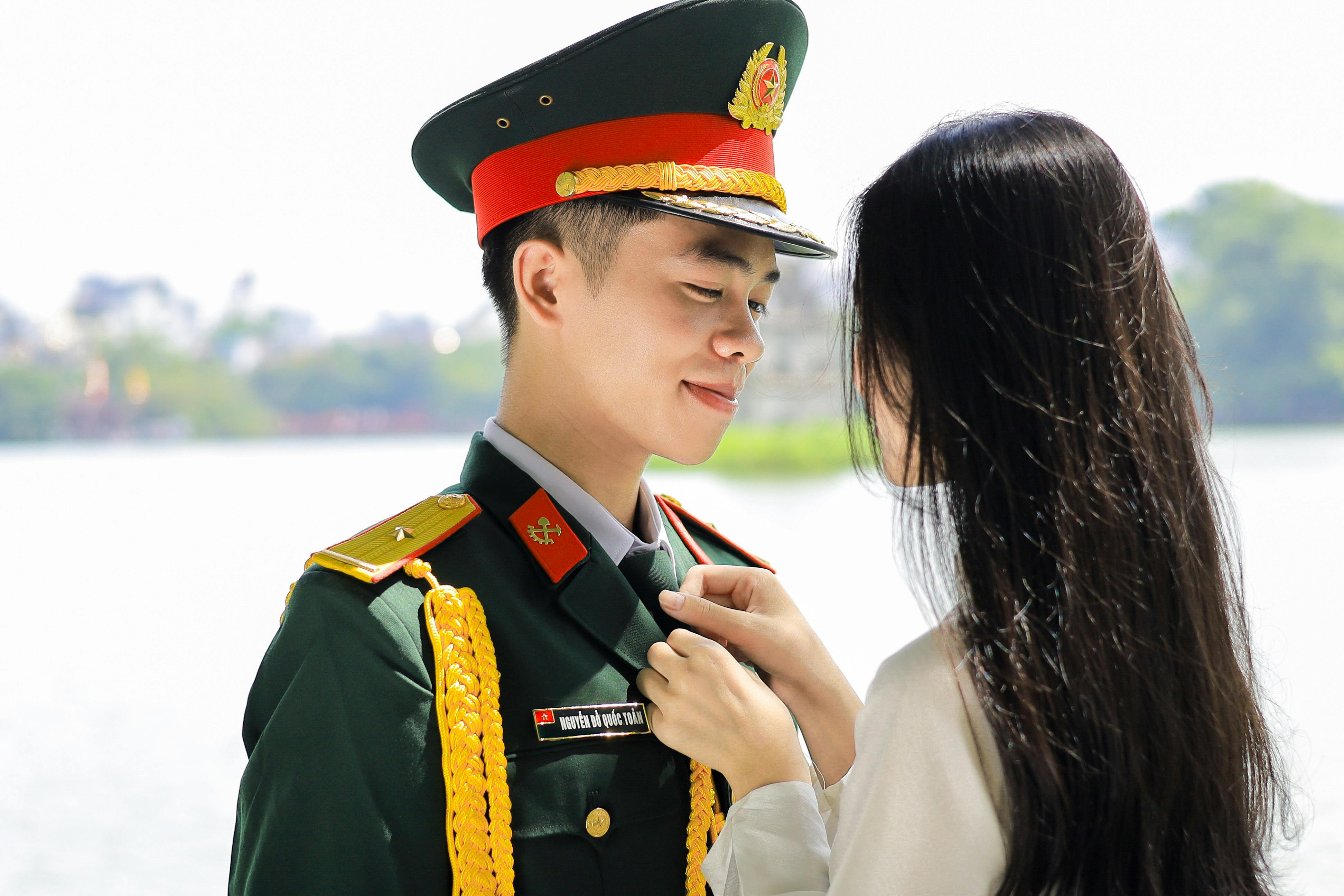 general education general studies best book — Photo by Hồng Quang Official on Pexels
