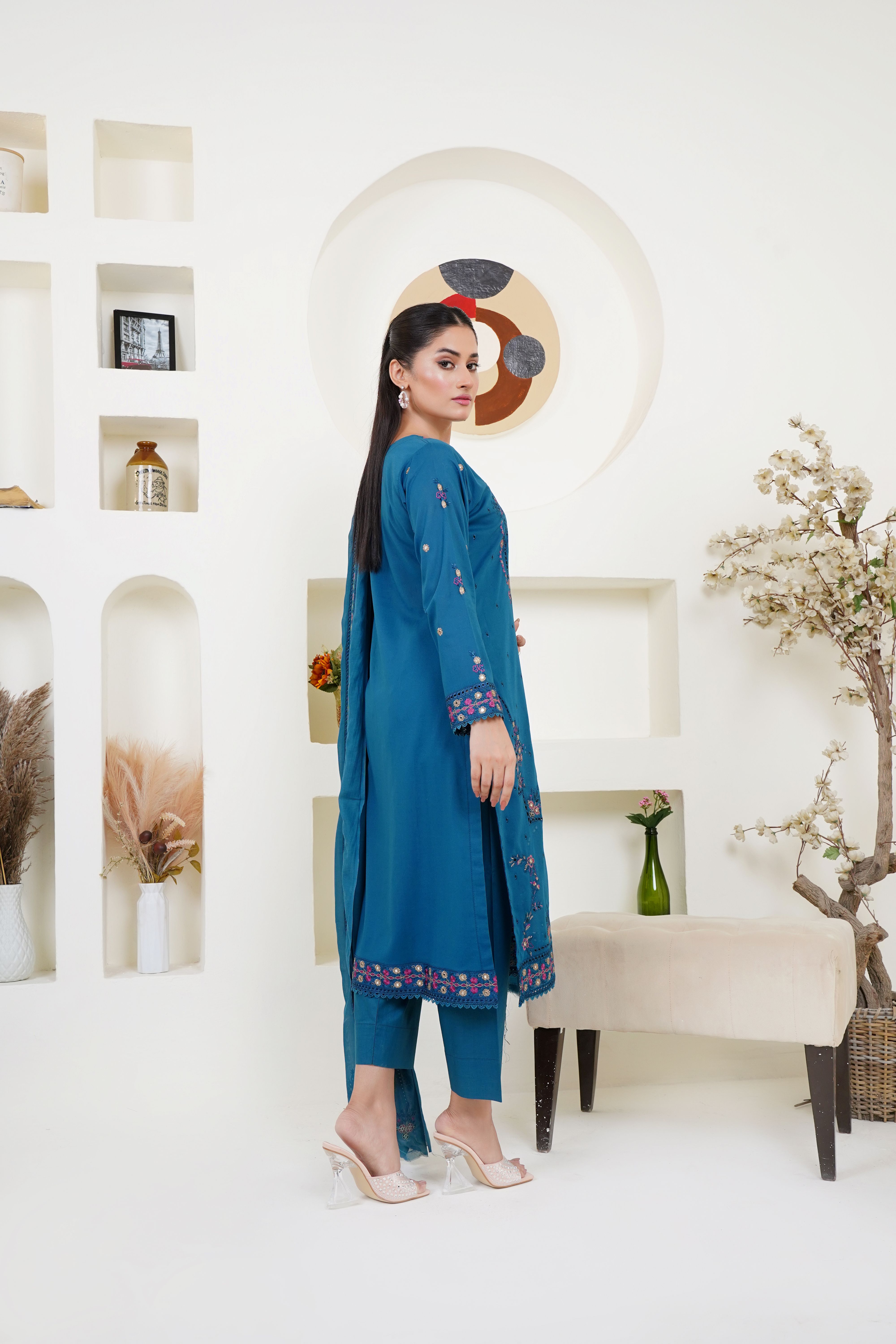 Stunning Traditional Eastern Dress Lahore Interior