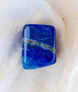 lapis lazuli blue stone
