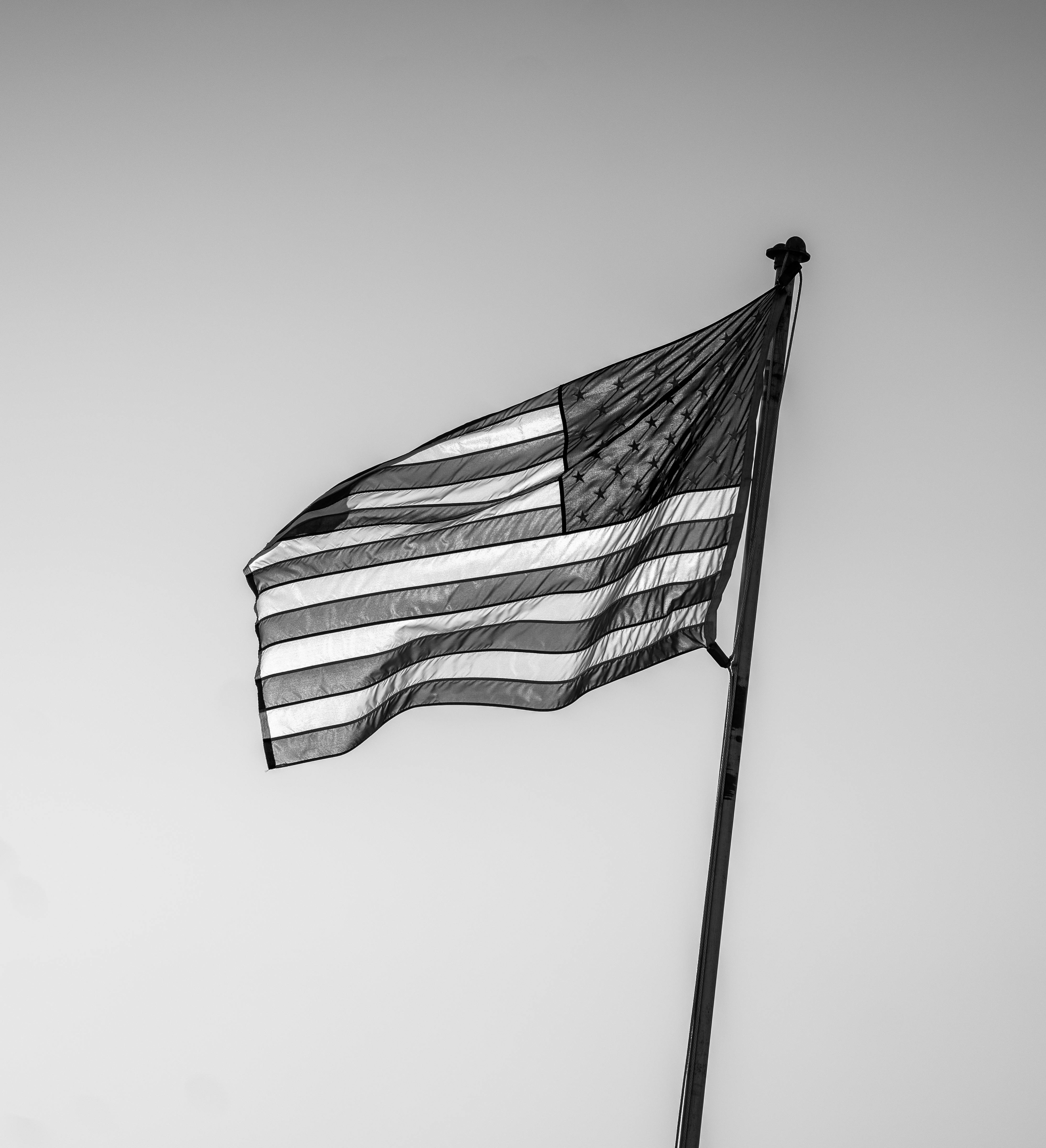 Black and white photograph of an american flag · Free Stock Photo, image size:3993x4383