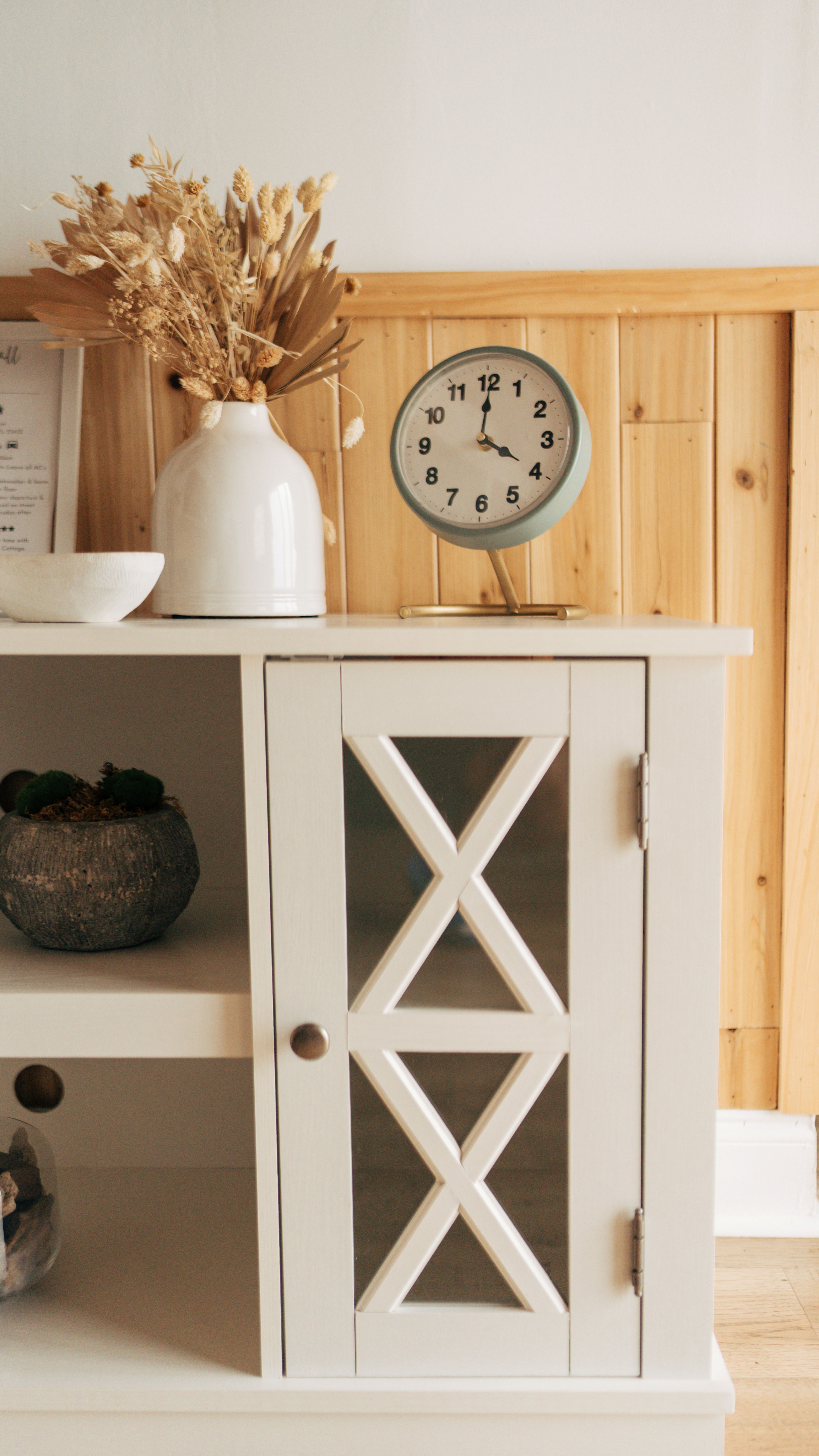 Clock Cabinet Photos, Download The BEST Free Clock Cabinet Stock Photos ...