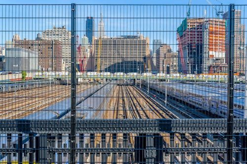 Free stock photo of architecture, cityscape, fence