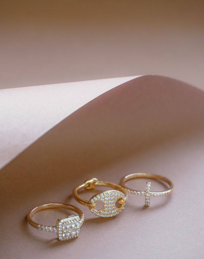 Gold rings with coloured stones