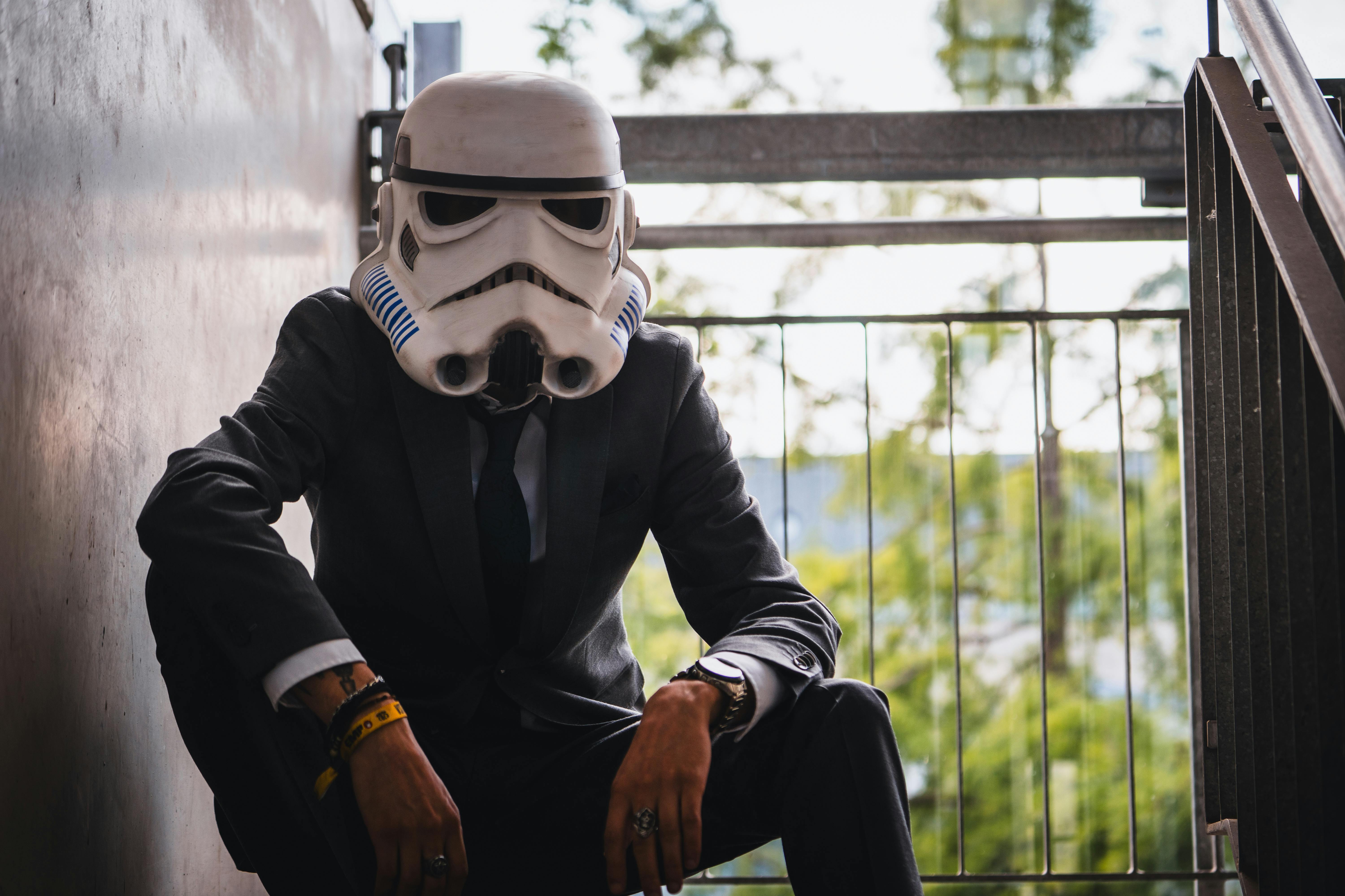 2025: Year in Review | Pop Culture, Images, Current Events, News, &amp; Timeline — Photo by Oliver Schröder on Pexels
