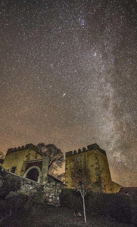 Fotobanka s bezplatnými fotkami na tému architektúra, budova, celebrity