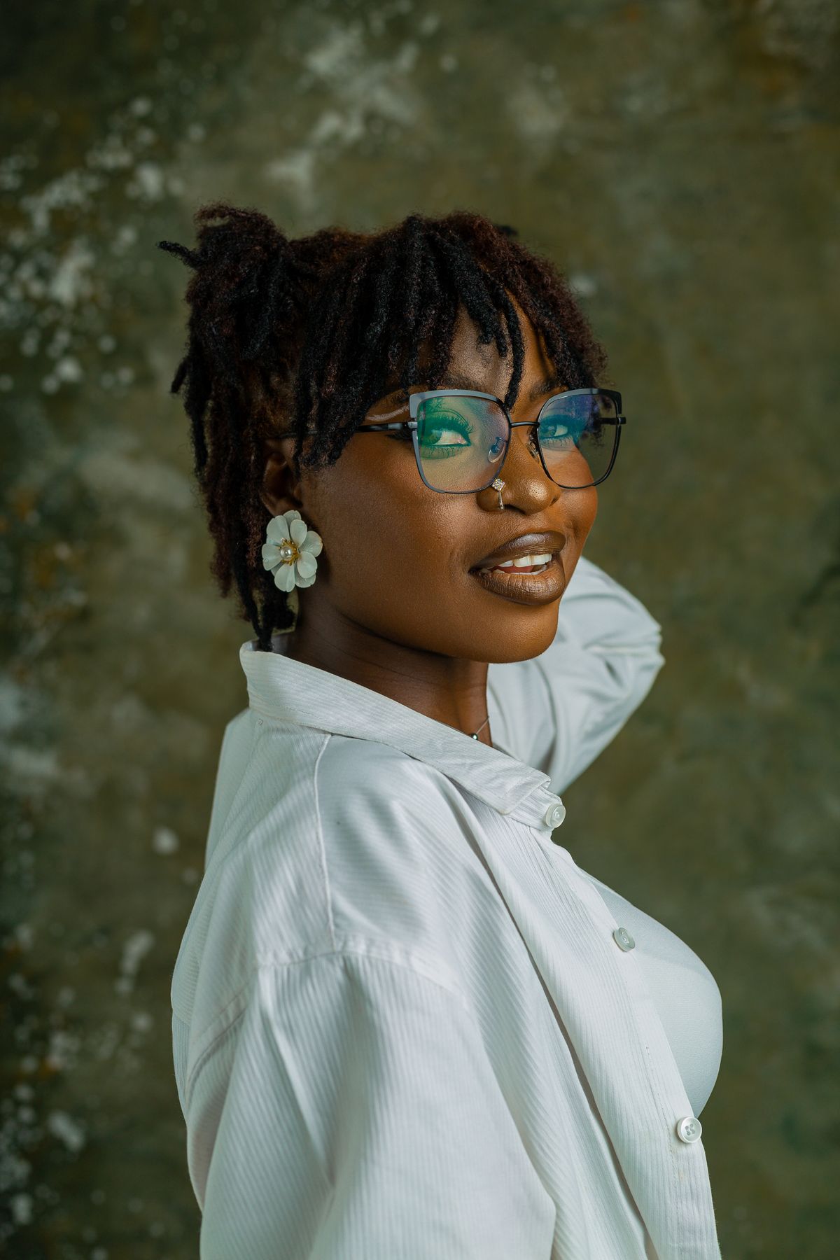 Woman wearing stylish eyeglasses