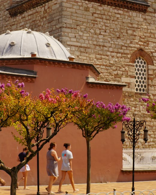 A Walking Tour Through History: Must-See Spots A Walking Tour Through History: Must-See Spots