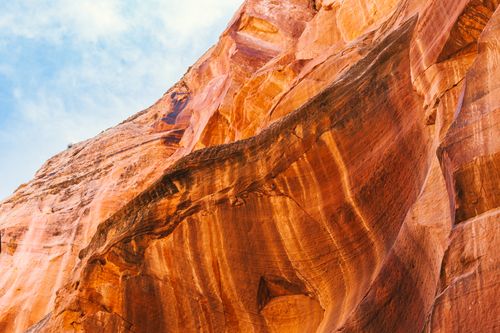 Free Explore the breathtaking natural rock formations in a scenic Arizona canyon. Stock Photo