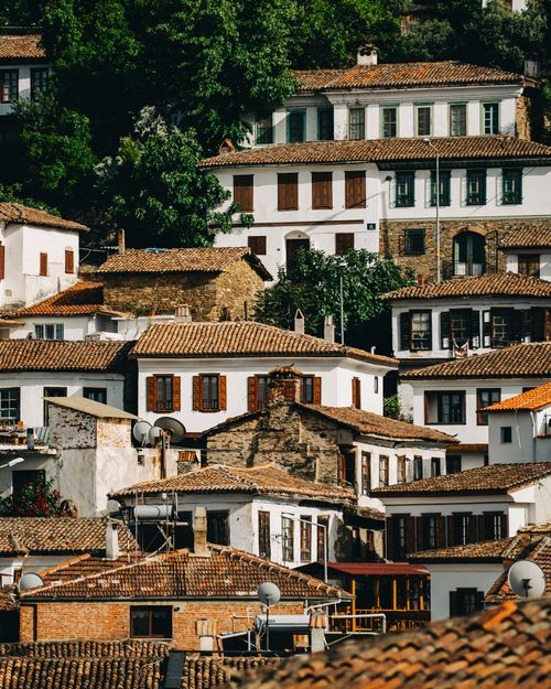 Free Discover the picturesque Ottoman-style houses in Şirince, İzmir, Türkiye, showcasing historical architecture. Stock Photo