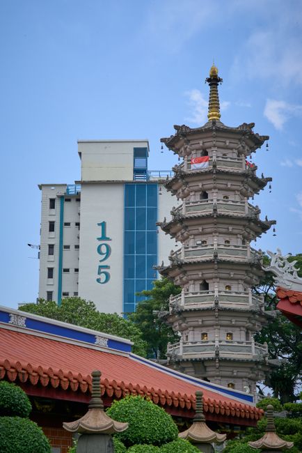 Vinh Trang Pagoda: A Fusion of Architectural Styles Vinh Trang Pagoda: A Fusion of Architectural Styles