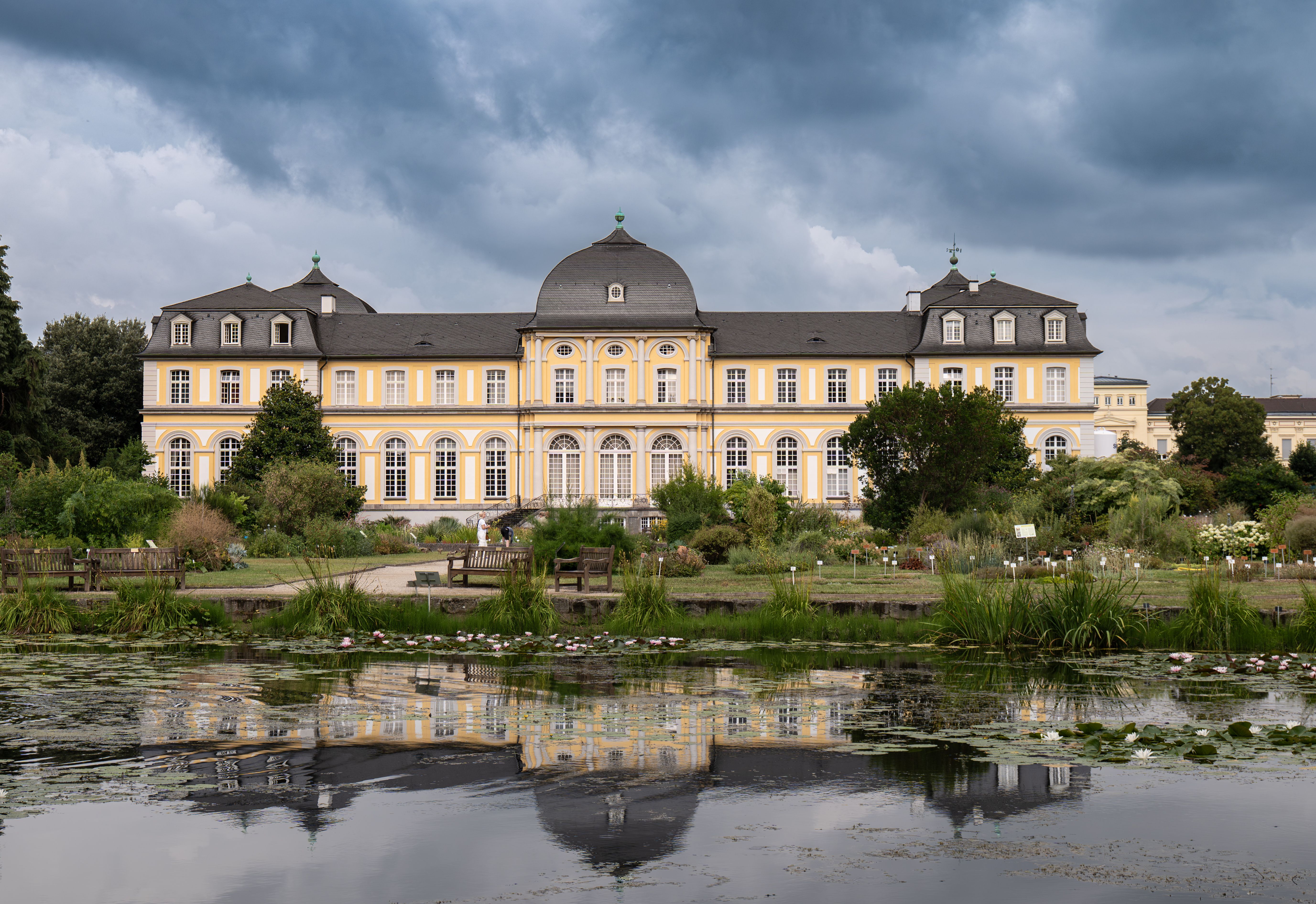 Castillo Poppelsdorfer, Bonn · Foto de stock gratuita