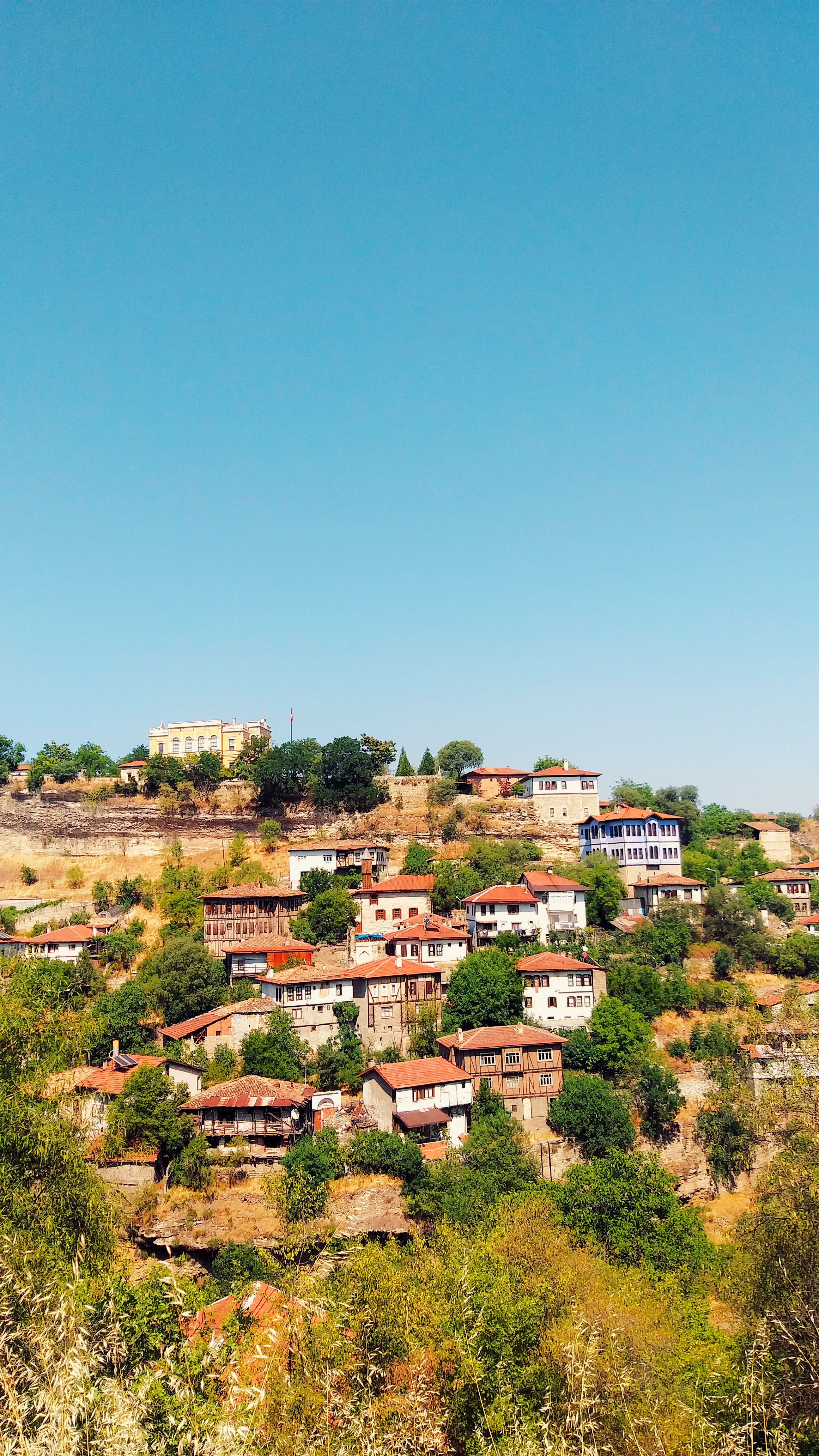 Charming hillside view of traditional Ottoman houses in Safranbolu, Karabük, Türkiye.