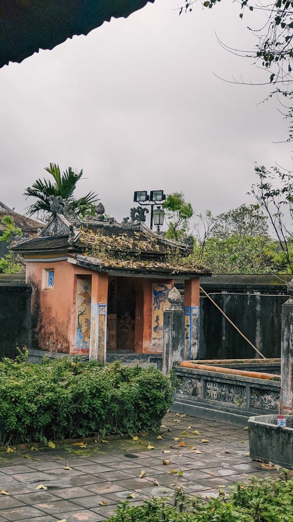 Trung tâm văn hóa đọc, đào tạo viết lách Nhavanvn